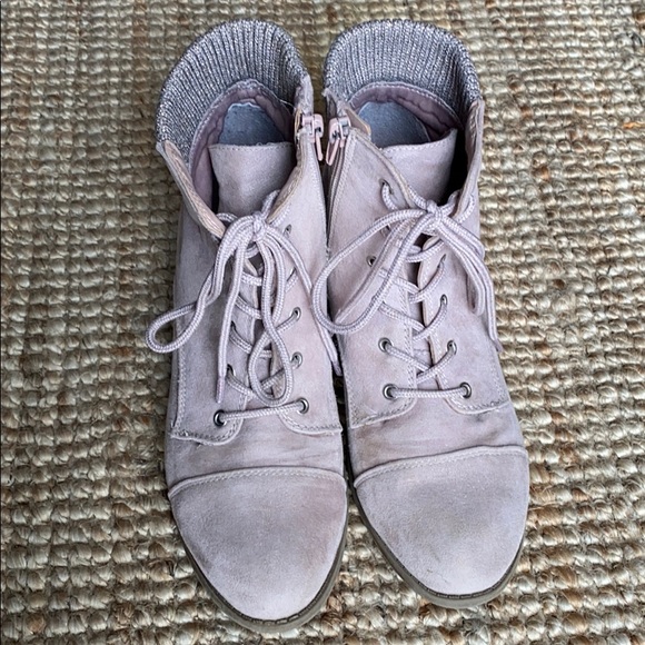 Justice Booties in blush - Picture 3 of 6